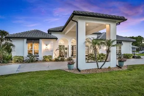 Beachfront Real Estate in Cove Club